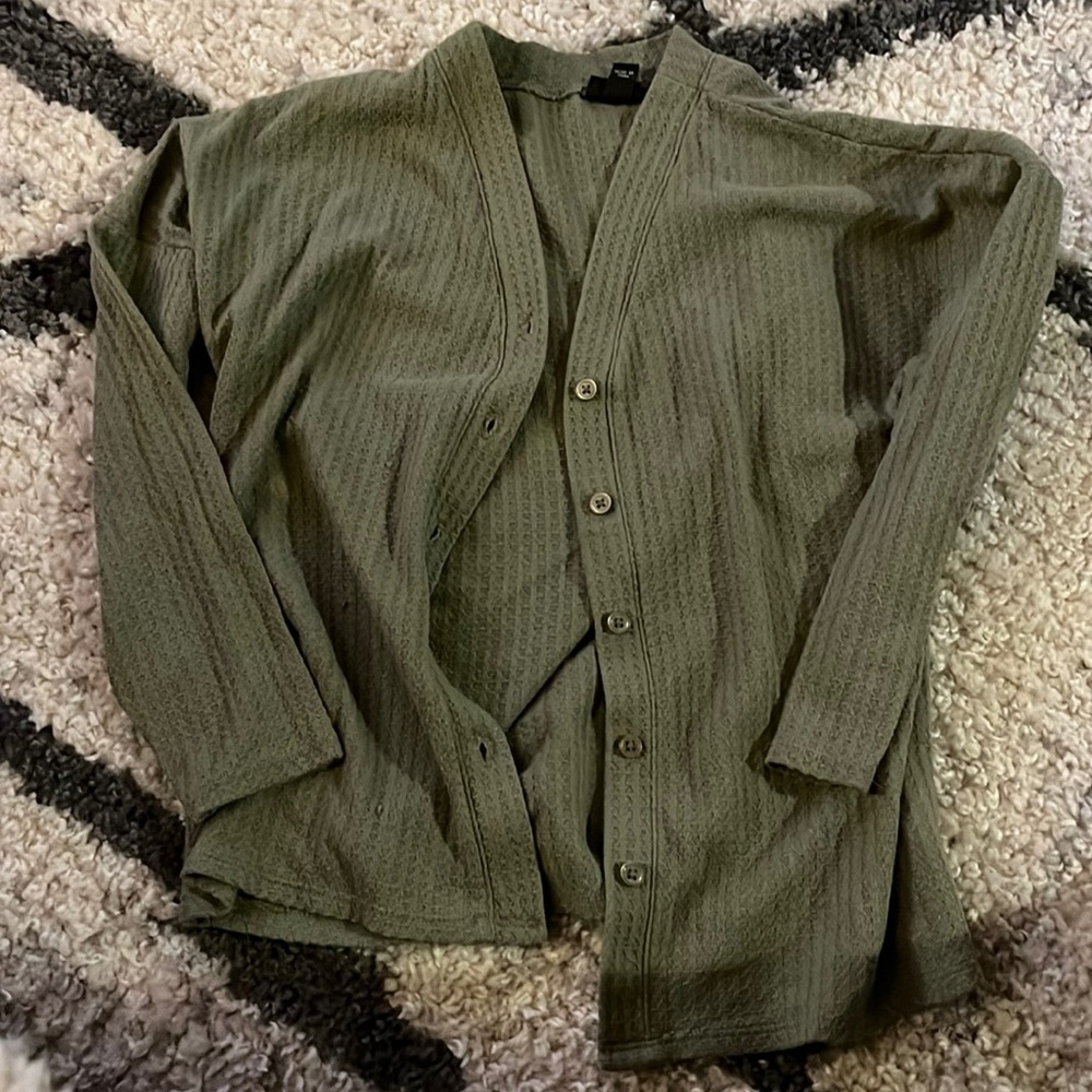 Girls long sleeve button up. Brand is Art Class. Size L.